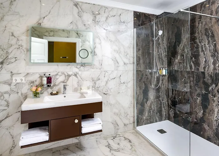 Hotel The Rose By Goeres